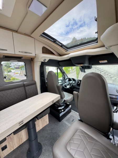 Eura Mobil Xtura Wohnmobil - Corseaux, Schweiz