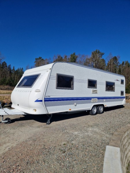 Hobby 650 KFU Prestige Wohnwagen - Romelanda, Schweden
