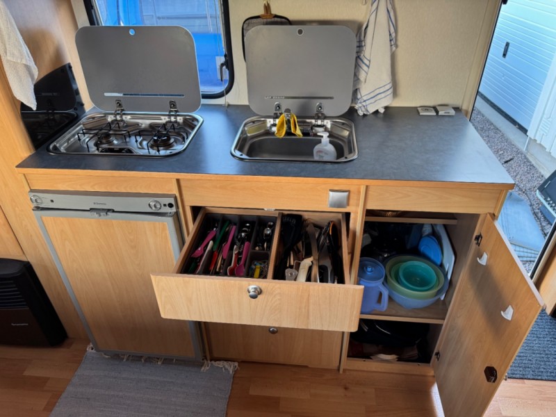 Adria Altea 542 PK Caravan - Tibro, Sweden