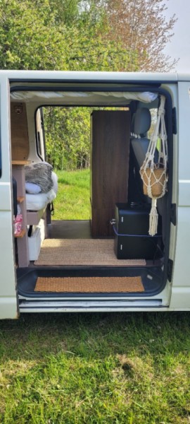 VW Transporter 2.5 TDi Campingbus - Sundbyberg, Schweden
