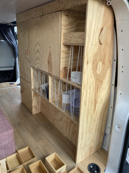 VW T6 Campingbus - Lausanne, Schweiz