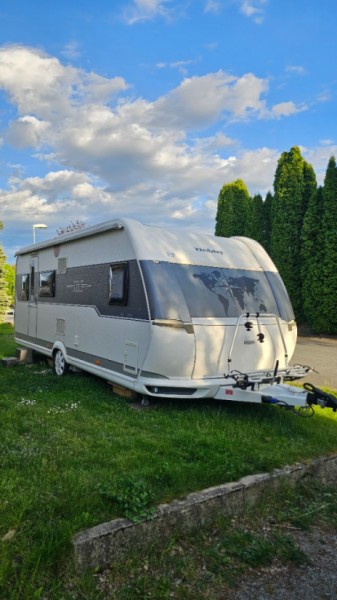 Hobby 560 Kmfe DE Luxe Wohnwagen - Eksjö, Schweden