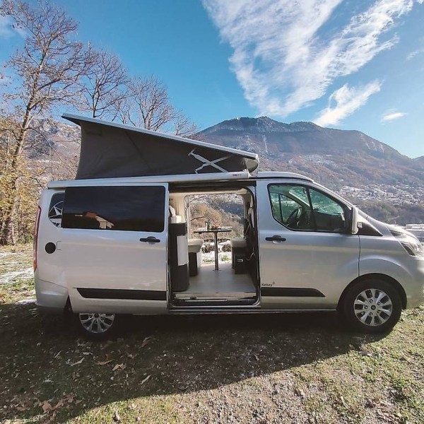 Ford Kelsey Campingbus - Viganello, Schweiz