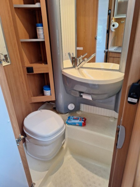 Fiat Ducato Lava / Alusta 160 Multijet 3.0 D Wohnmobil - Rovaniemi, Finnland