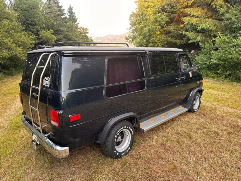 Chevrolet G20 Van Campingbus - Einsiedeln, Schweiz