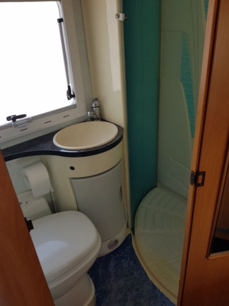 Fiat Ducato Lava / Alusta 2.3 JTD Wohnmobil - Hollola, Finnland