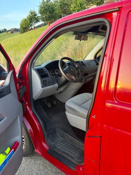 VW T5 Campingbus - Root, Schweiz