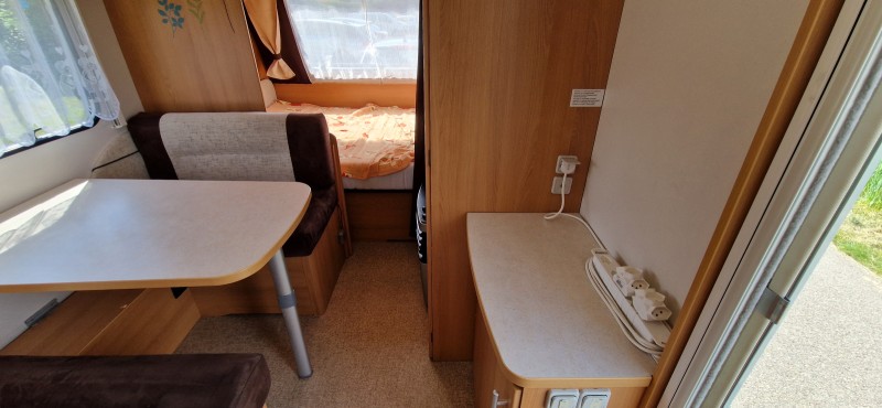 Sterckeman Starlett 420 CP Wohnwagen - Wilchingen, Schweiz