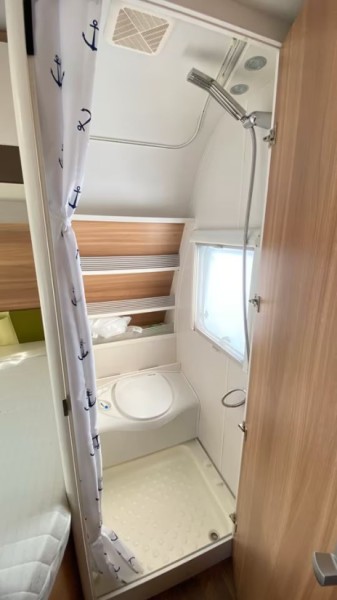 Detleffs FMK565 c'Trend Wohnwagen - Jonen, Schweiz
