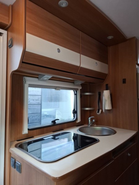 Ford Carado T344 Wohnmobil - Espoo, Finnland