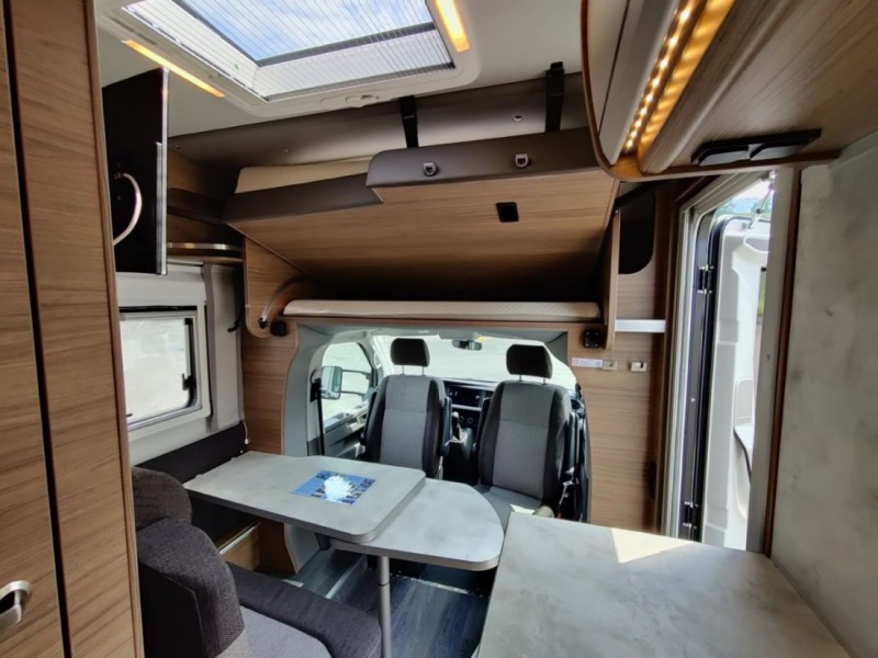 Knaus Tourer Van 500 MQ Wohnmobil - Altendorf, Schweiz