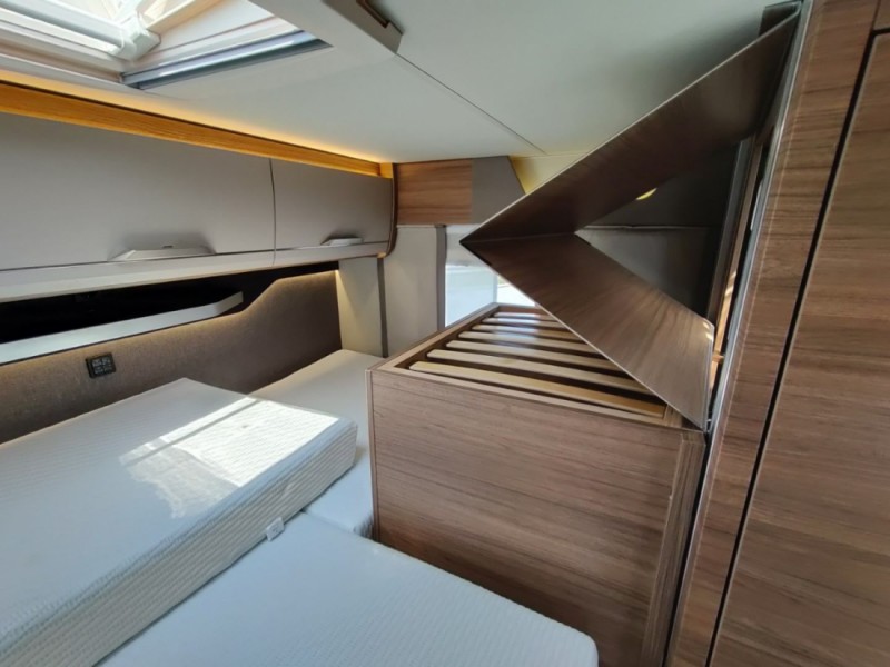 Knaus Tourer Van 500 MQ Wohnmobil - Altendorf, Schweiz