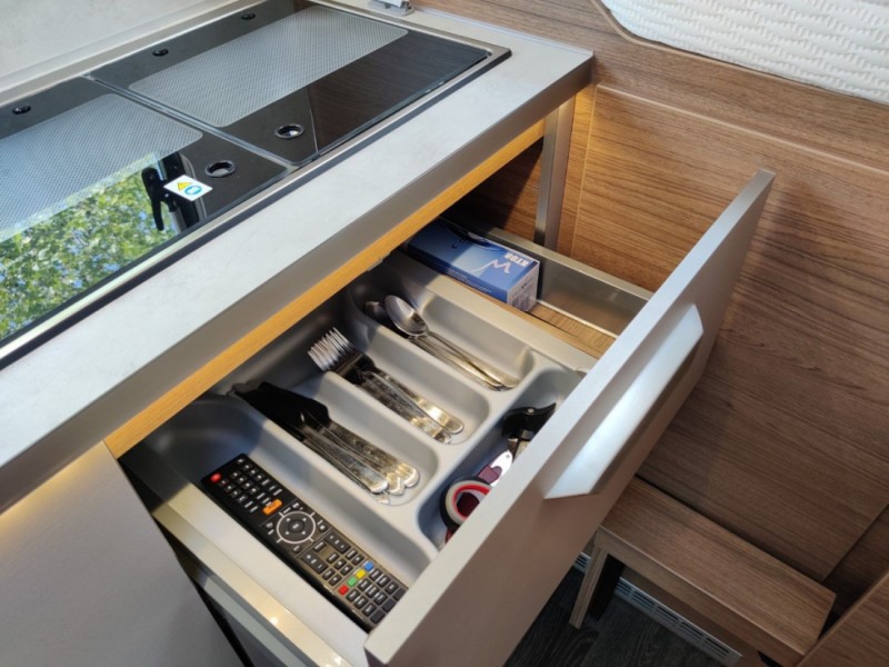 Knaus Tourer Van 500 MQ Wohnmobil - Altendorf, Schweiz