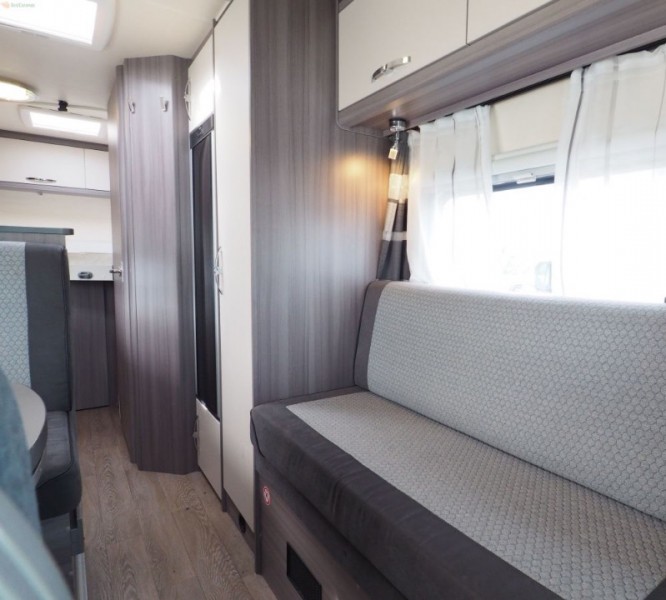 Hobby A70 GFM Matkailuauto (Sa) 3OV 2179CM3 Wohnmobil - Simpele, Finnland