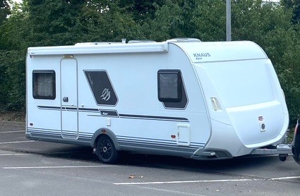 Knaus Azur 500 Caravane - Busswil, Suisse