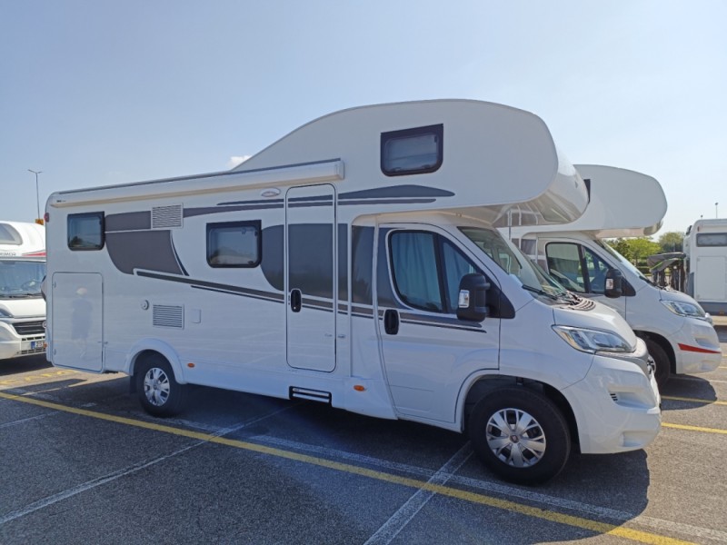 Carado A464 Wohnmobil - Winznau, Schweiz