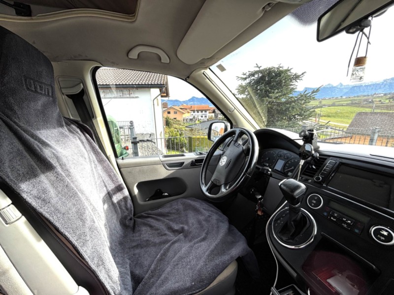VW California Ocean Campingbus - Vaulruz, Schweiz