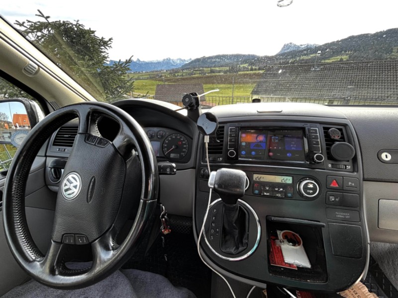 VW California Ocean Campingbus - Vaulruz, Schweiz