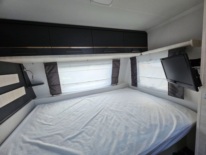 Caravelair Artica 496 Family VIP Wohnwagen - Courgenay, Schweiz