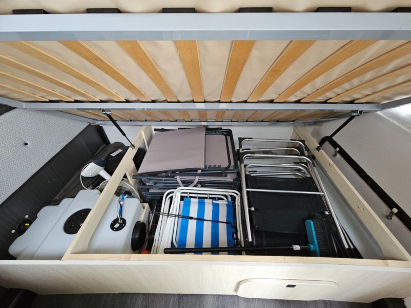 Caravelair Artica 496 Family VIP Wohnwagen - Courgenay, Schweiz