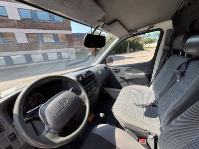 Toyota Hiace IV Umpikori 2.4 D Retkeilyauto - Helsinki, Suomi