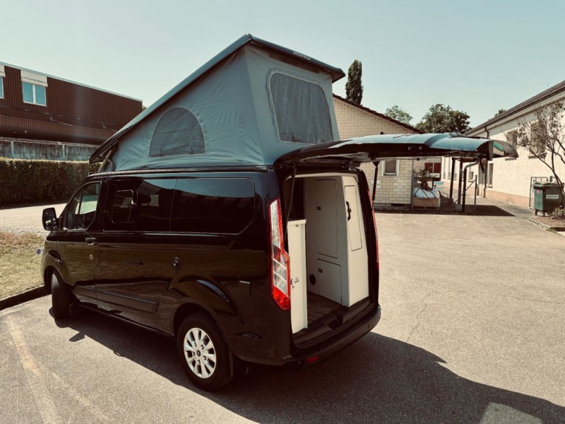 Ford Transit Nugget Campingbus - Reinach, Schweiz
