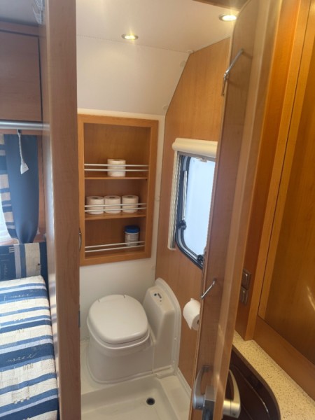 Hymer Eriba Living 505 EL/436 Caravan - Ii, Finland