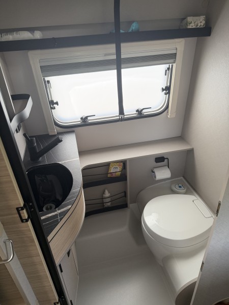 Eriba 630 Campingvogn - Therwil, Schweiz