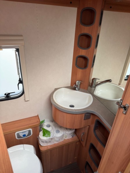 Hymer Feeling 425 Wohnwagen - Tübach, Schweiz