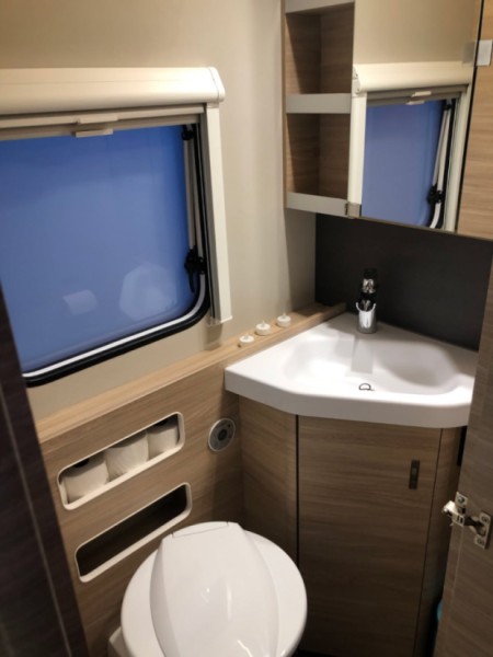 Knaus QDK 500 Wohnwagen - Motala, Schweden
