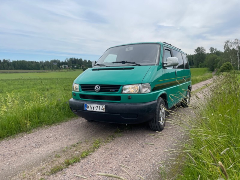 Volkswagen Transporter T4 2.5 TDI Campingbus - Helsinki, Finnland