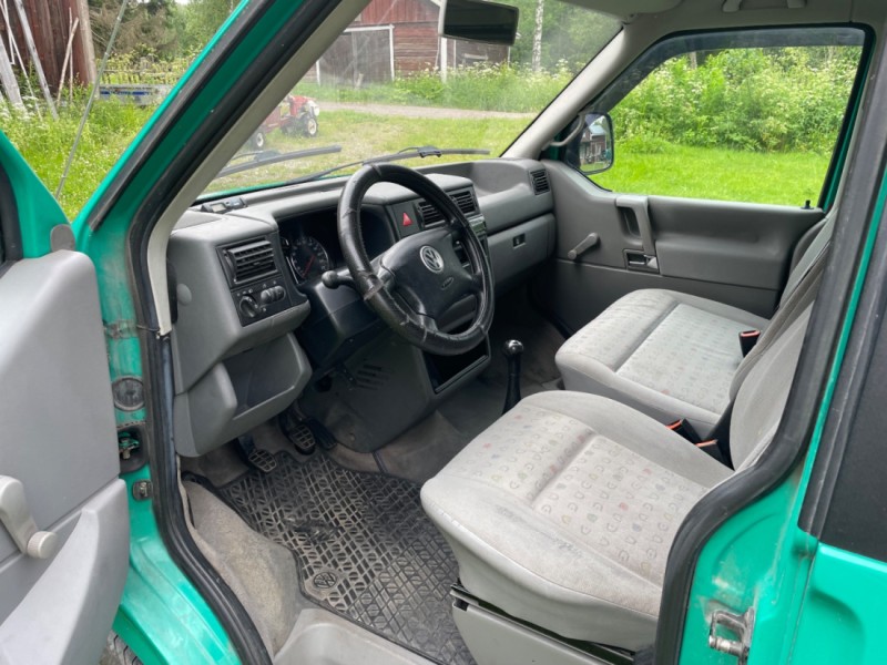 Volkswagen Transporter T4 2.5 TDI Campingbus - Helsinki, Finnland
