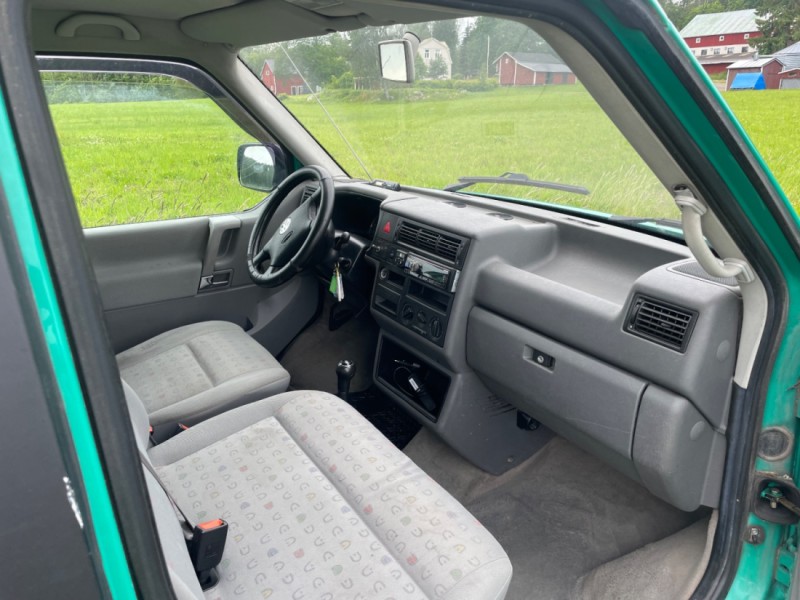Volkswagen Transporter T4 2.5 TDI Campingbus - Helsinki, Finnland