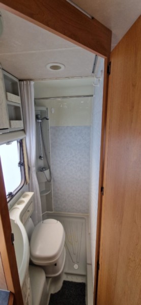 Fiat Ducato Lava / Alusta 2.8 JTD Wohnmobil - Tuusula, Finnland