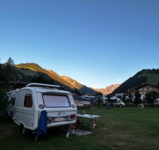 Niewiadow N126 Caravane - Plaffeien, Suisse