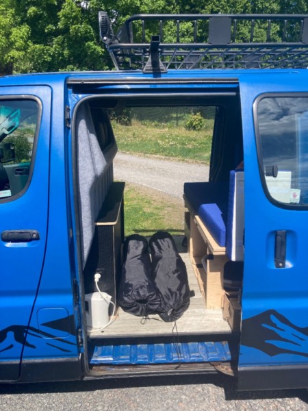 Toyota Hiace 4WD Campingbus - Rykkinn, Norwegen