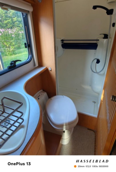 Fiat Ducato Lava / Alusta 2.8 JTD Wohnmobil - Alapitkä, Finnland
