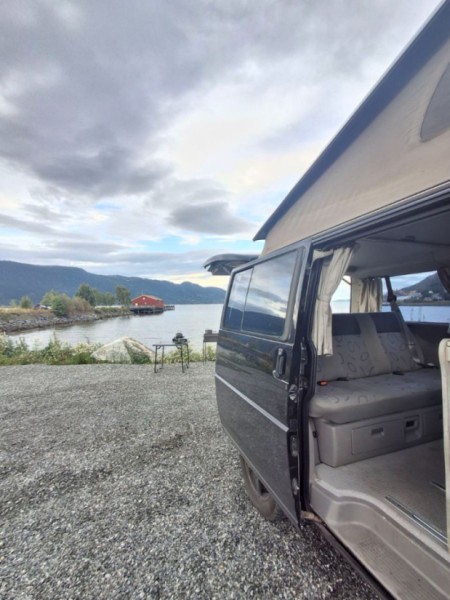 Volkswagen Multivan Campingbus - Trondheim, Norwegen