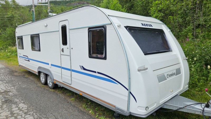 Adria Classica 743UT Wohnwagen - Sparbu, Norwegen