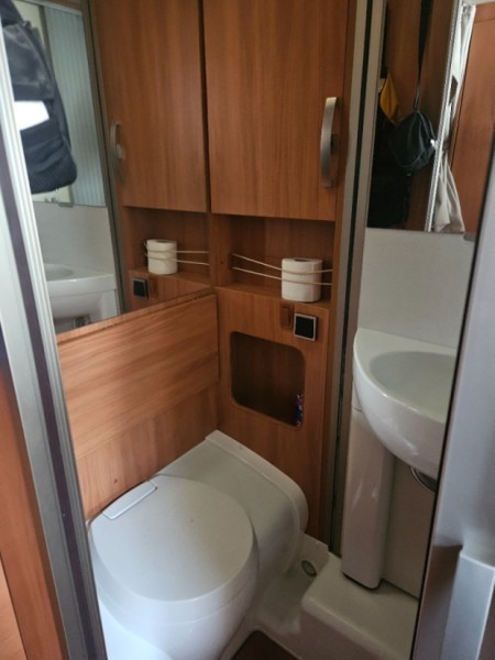 Hymer EX644 Camping-car - Untervaz, Suisse
