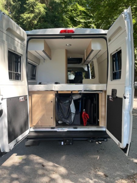 Fiat Sunlight Adventure Cliff 600 avec toit relevable, porteur Fiat Ducato 140 cv Campingbus - Corminboeuf, Schweiz