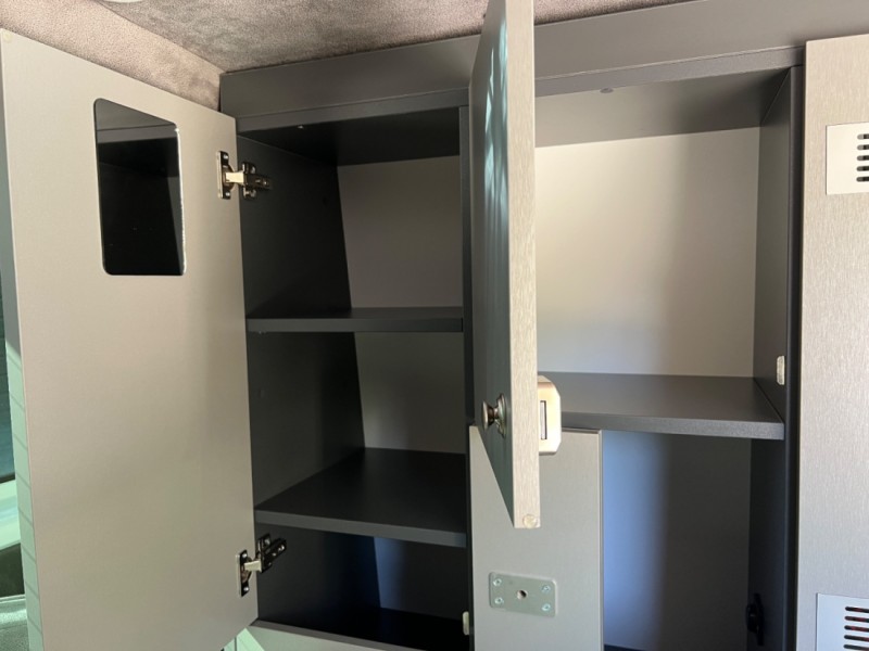 VW T6 Campingbus - Onex, Schweiz