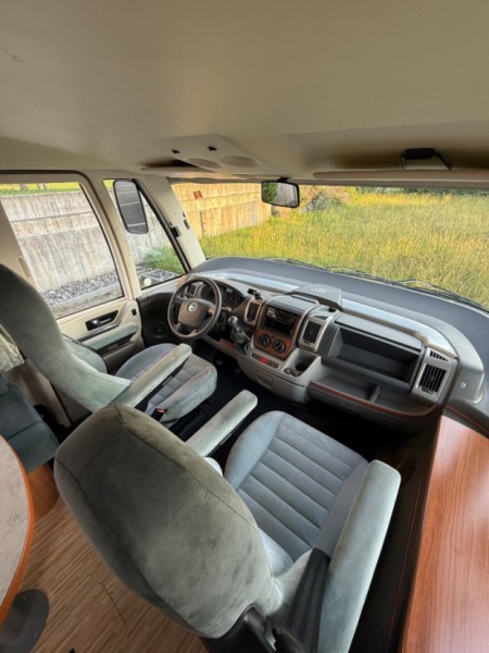 Hymer B 654 SL Wohnmobil - Oberbüren, Schweiz