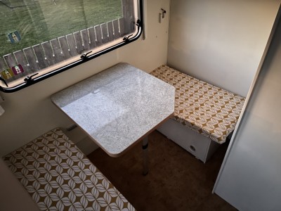 Bürstner 390 TK Caravan - Obfelden, Switzerland