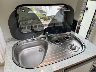 Bürstner 390 TK Caravan - Obfelden, Switzerland