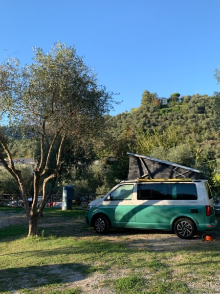 VW T6 Campingbus - Baar, Schweiz