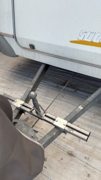 Knaus Südwind 500 Caravane - Kehrsatz, Suisse