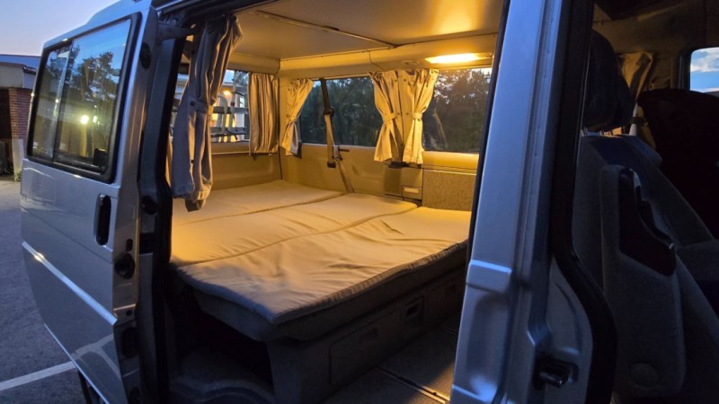 Westfalia Multivan Campingbus - Geithus, Norwegen