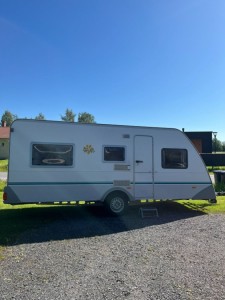 Knaus Eifelland Holiday 500TK/420 Caravane - Kempele, Finlande