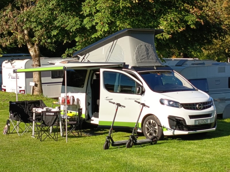 Opel Crosscamp Campingbus - Dicken, Schweiz
